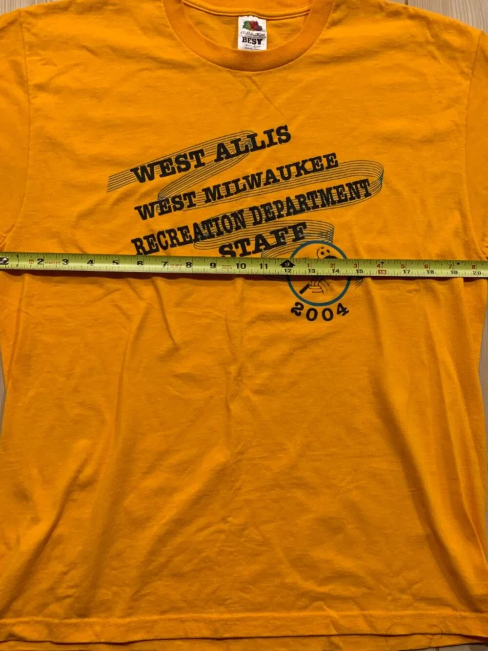 Vintage Y2K West Allis West Milwaukee Recreation Department Staff 2004 T-Shirt L - Picture 4 of 6